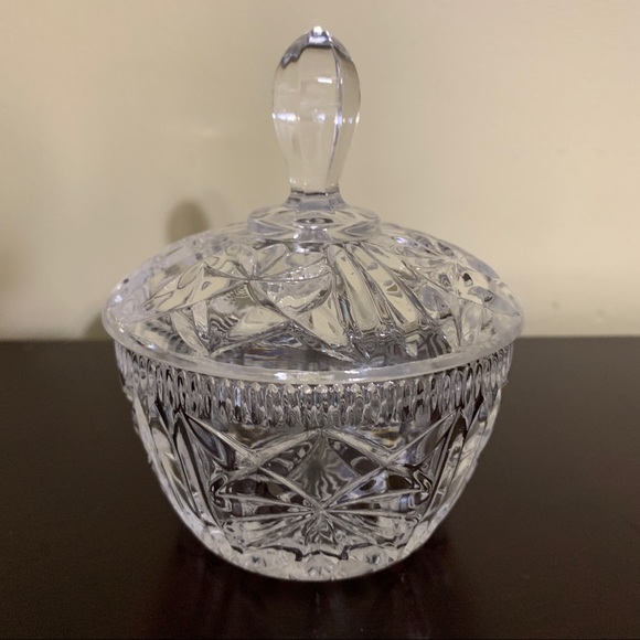Elegant Cut Glass Candy Dish w/Lid - Picture 6 of 8